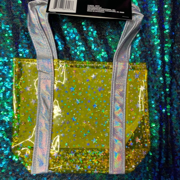 ⭐️Yellow sparkly clear star purse⭐️ - Picture 4 of 5